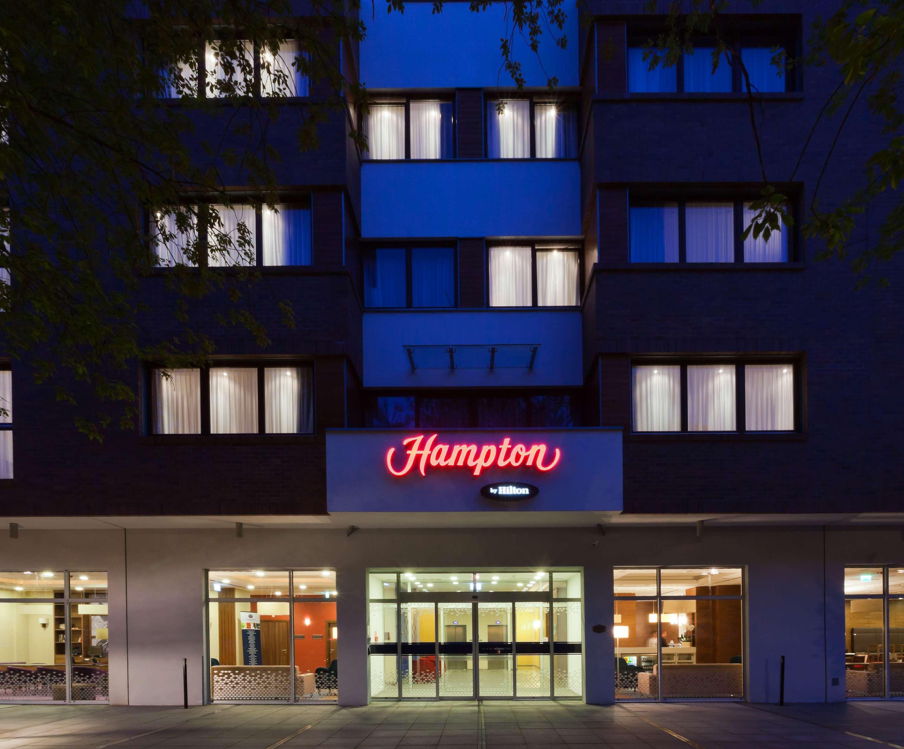 ホテル Hampton By Hilton シフィノウイシチェ エクステリア 写真