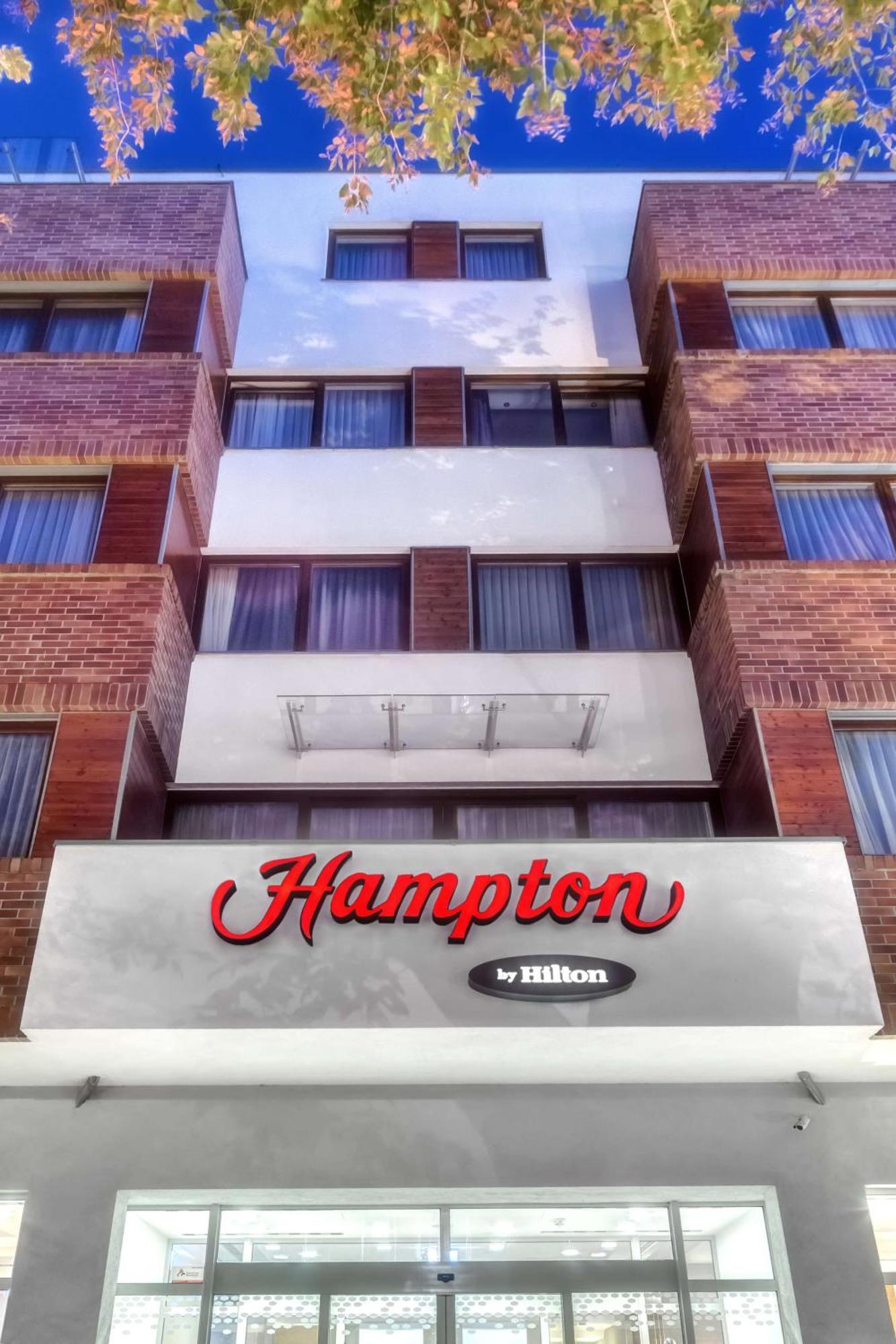 ホテル Hampton By Hilton シフィノウイシチェ エクステリア 写真