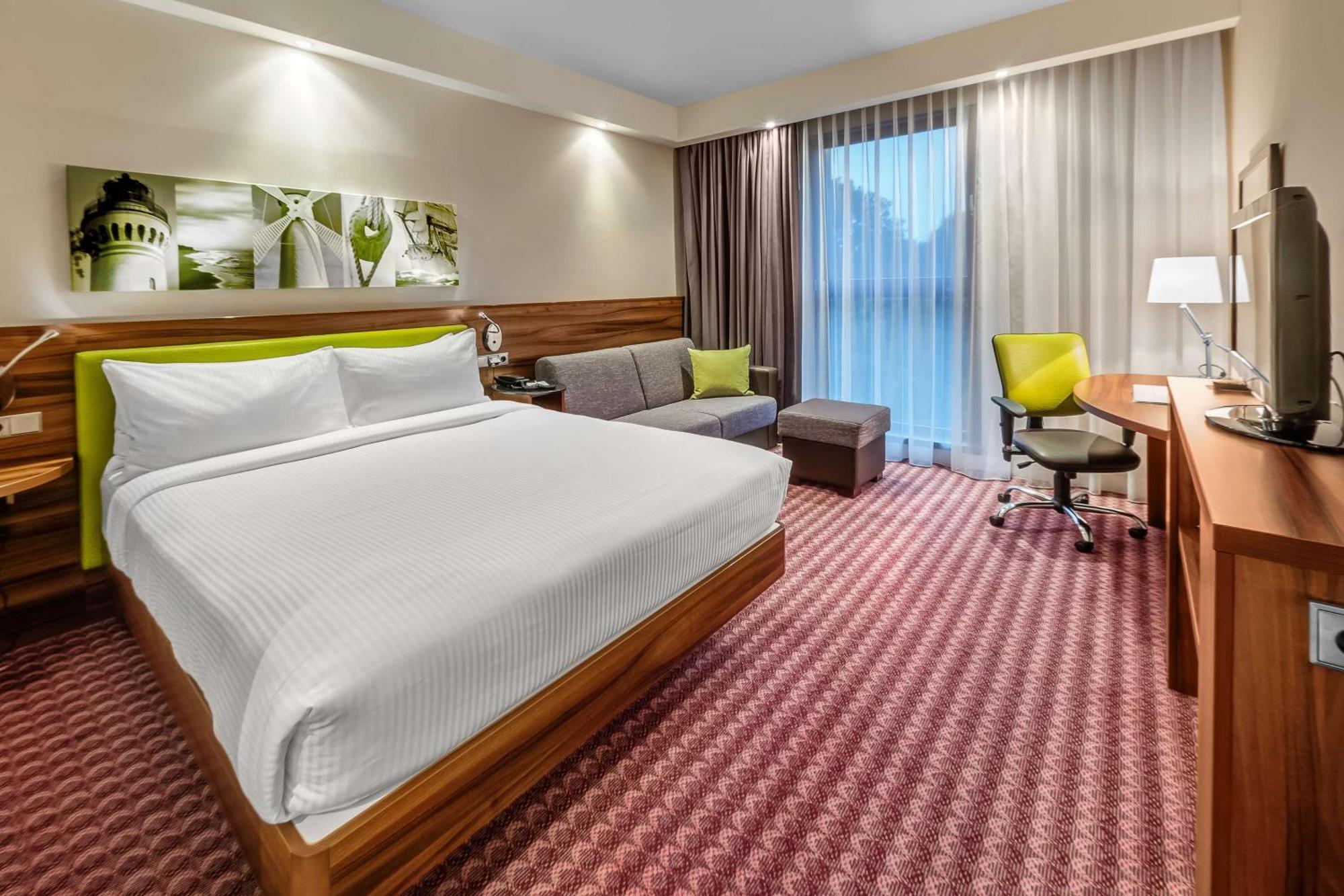 ホテル Hampton By Hilton シフィノウイシチェ エクステリア 写真