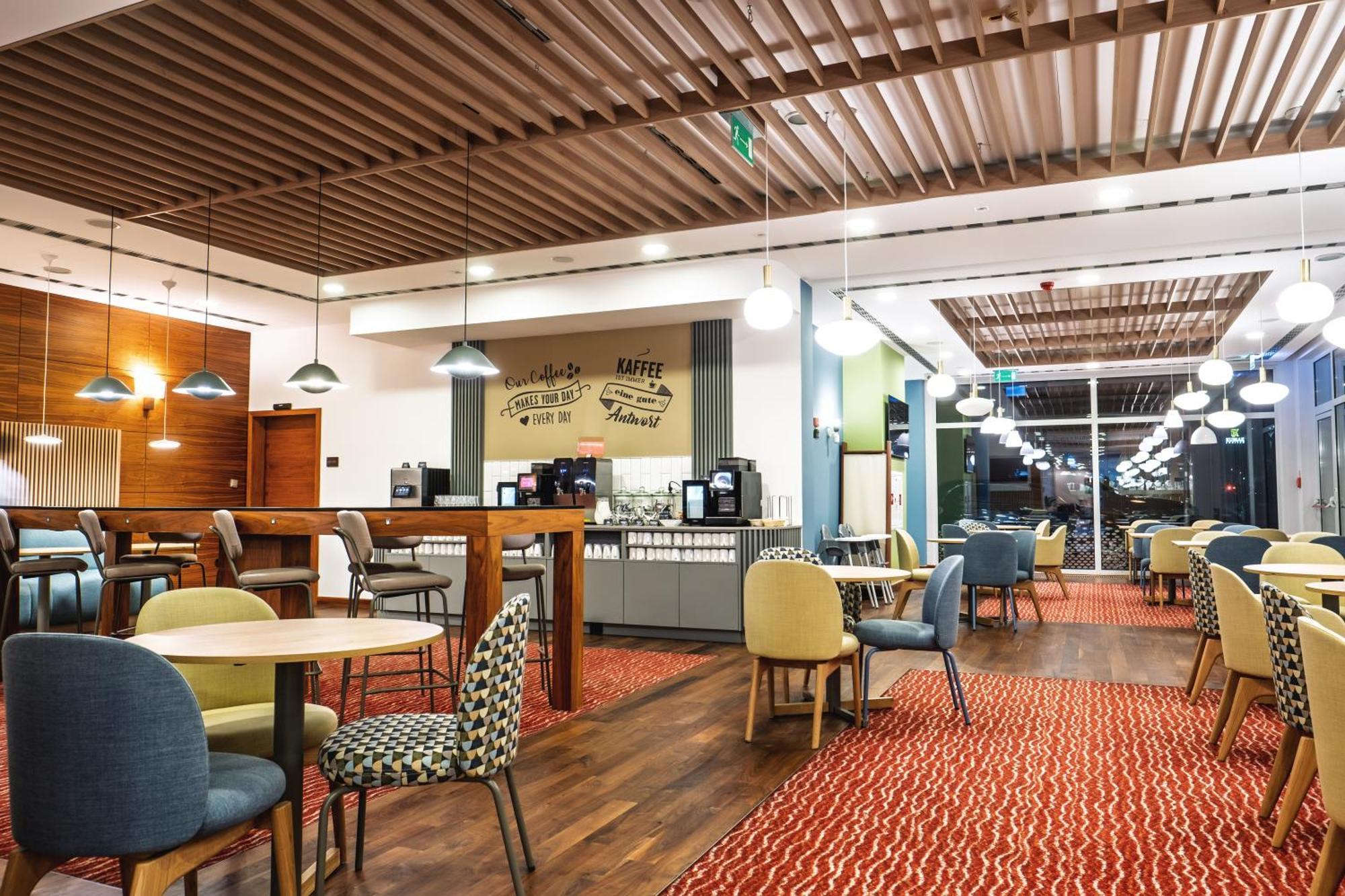 ホテル Hampton By Hilton シフィノウイシチェ エクステリア 写真