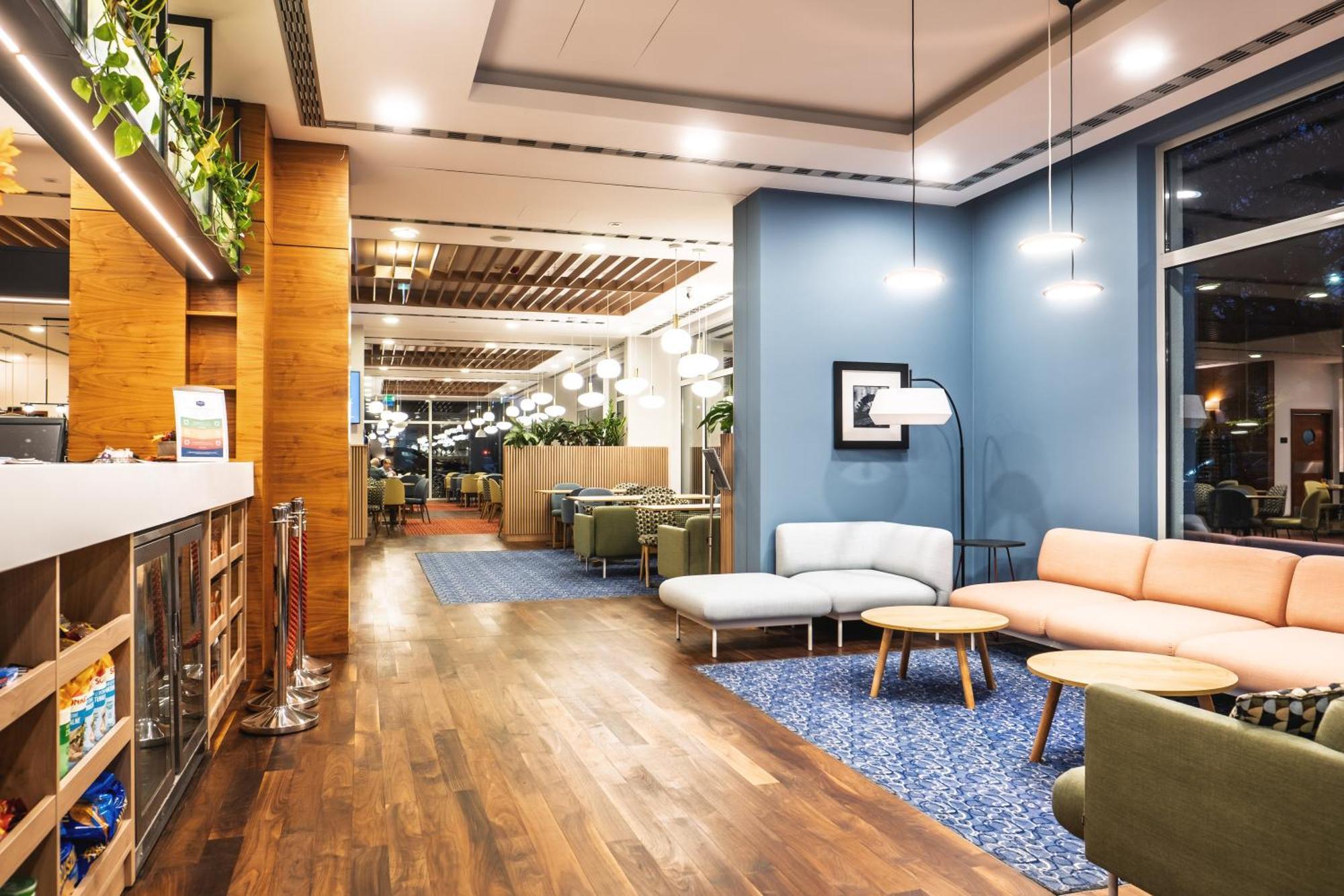 ホテル Hampton By Hilton シフィノウイシチェ エクステリア 写真