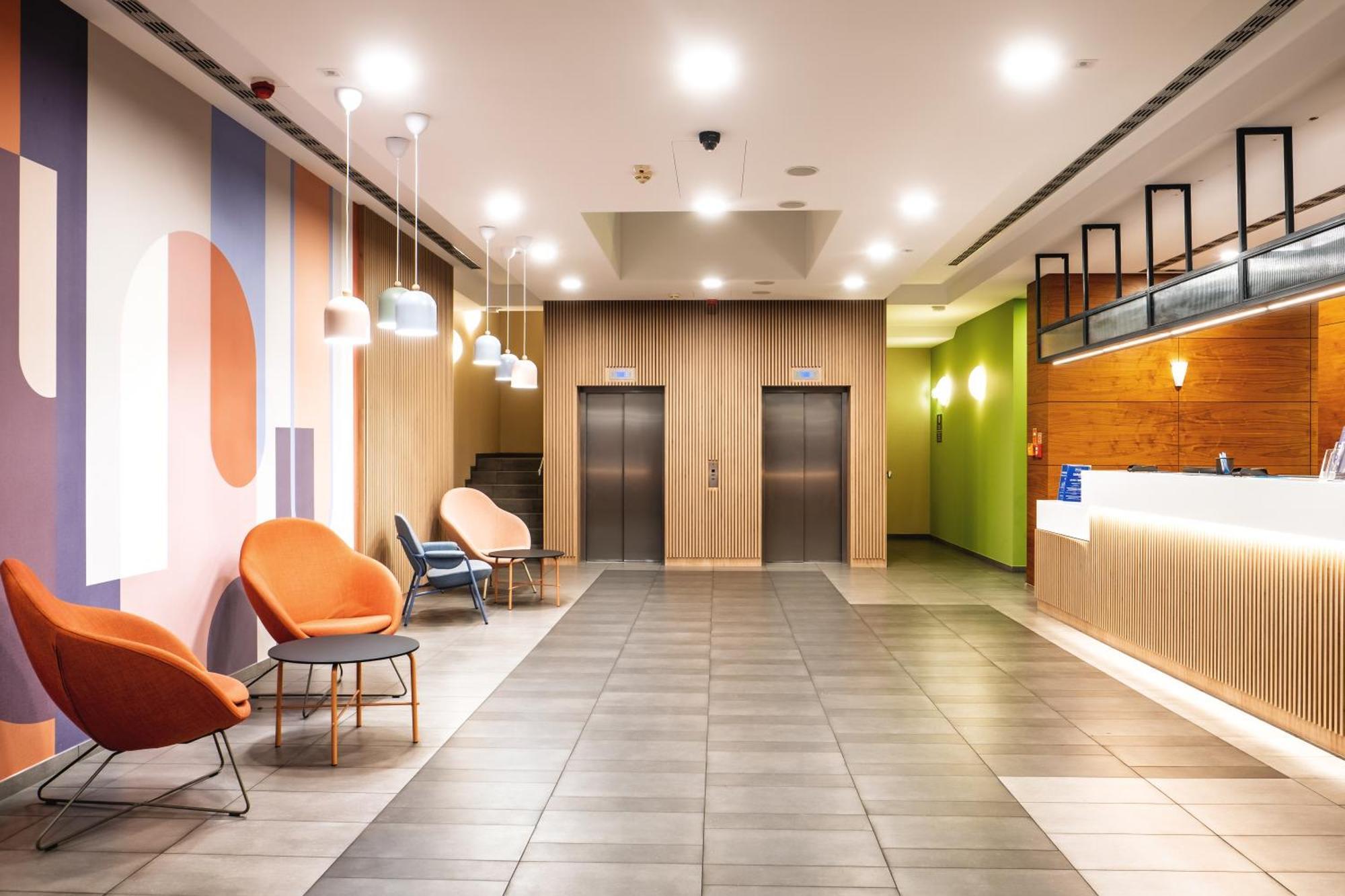 ホテル Hampton By Hilton シフィノウイシチェ エクステリア 写真