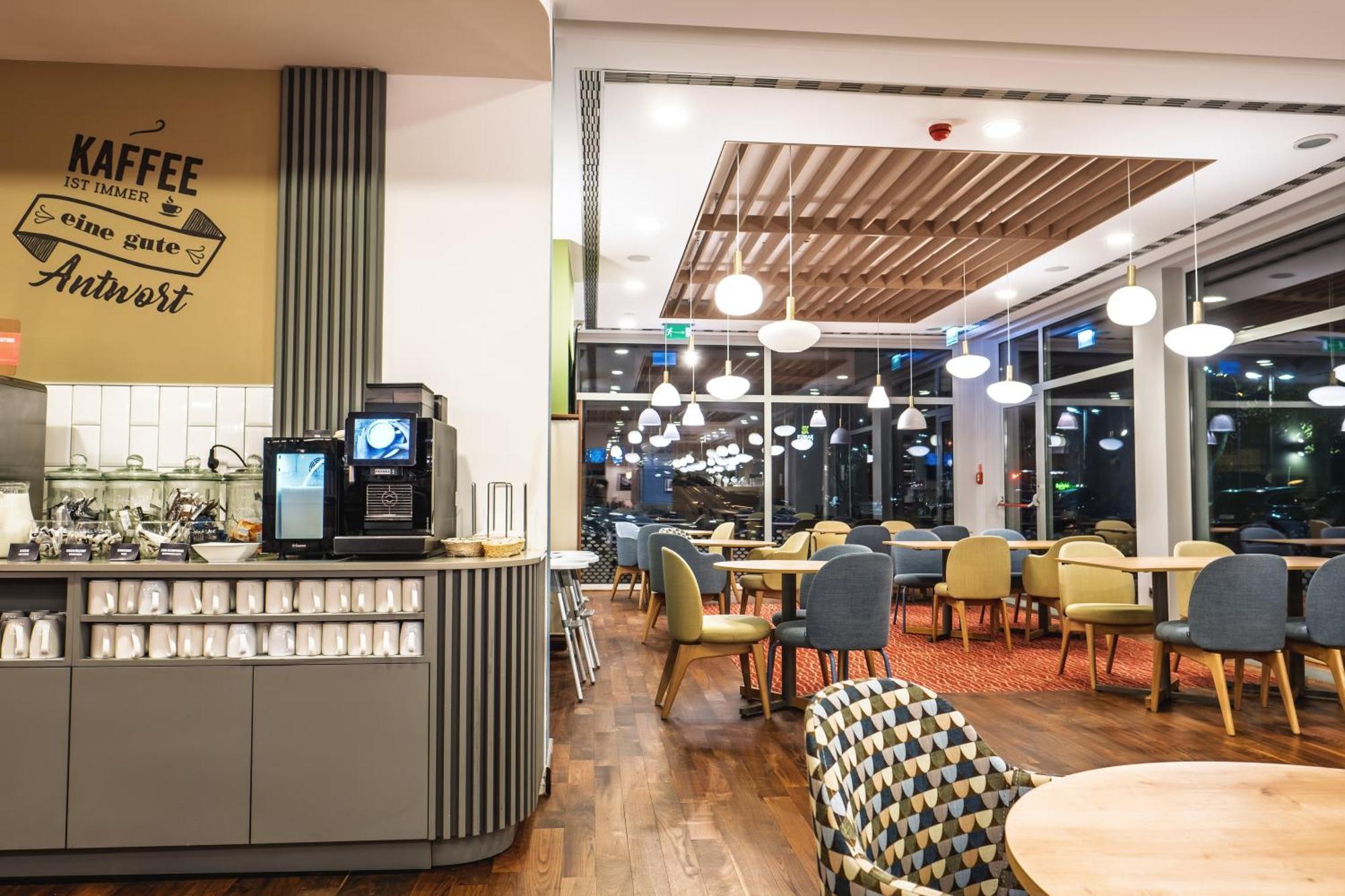 ホテル Hampton By Hilton シフィノウイシチェ エクステリア 写真